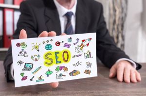 آموزش جذب مخاطب هدف: چکیده تجربیات نی نی سایت در سال 1404