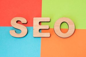 آموزش کامل بازاریابی آنلاین: چکیده 27 تجربه ارزشمند نی‌نی‌سایت و پاسخ به سوالات متداول